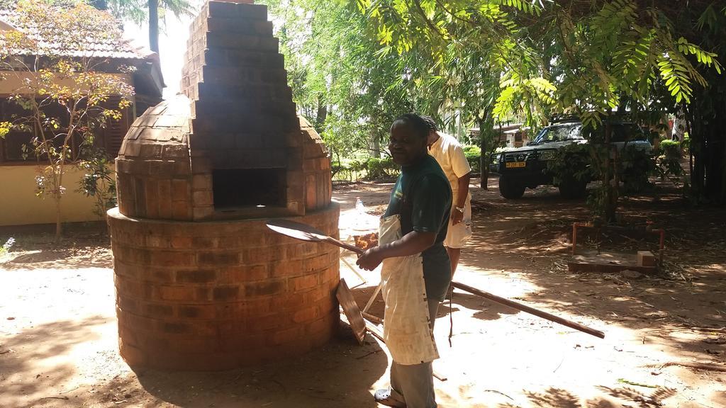 Simbamwenni Lodge And Camping Morogoro Luaran gambar